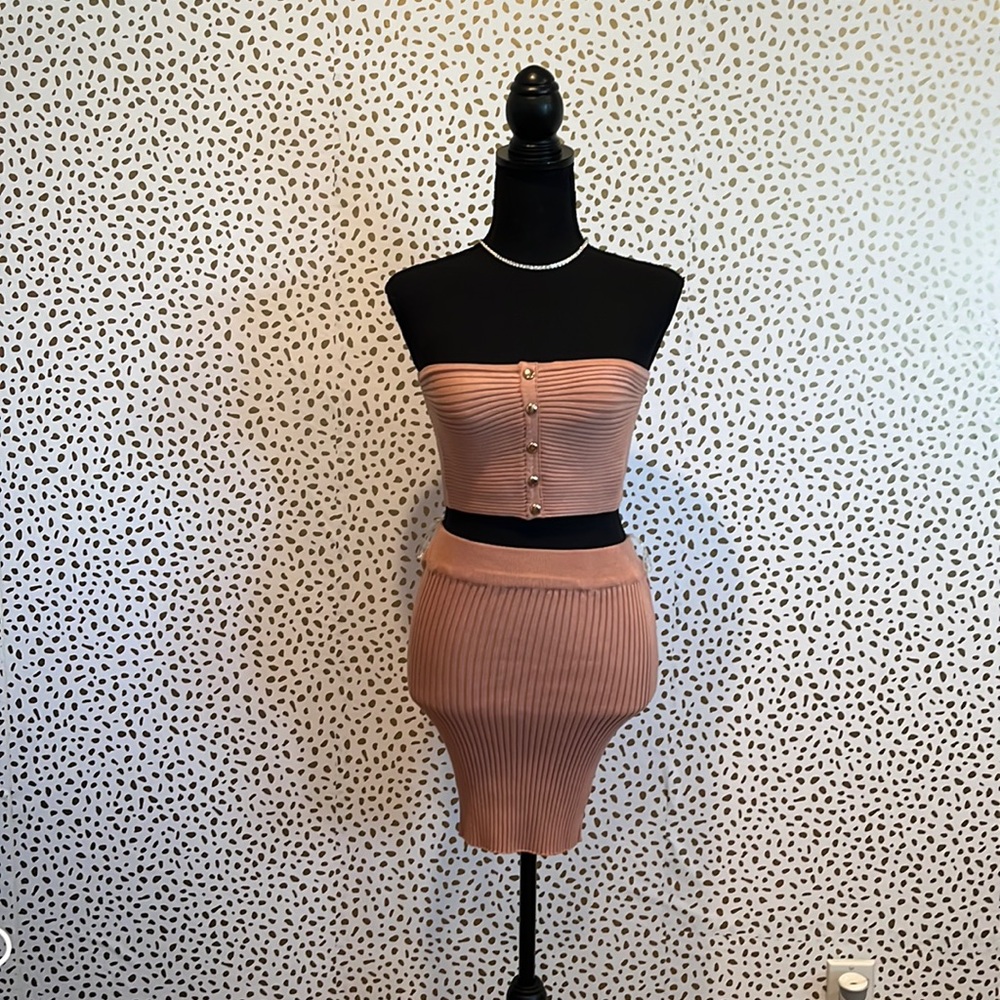 Windsor 2 piece